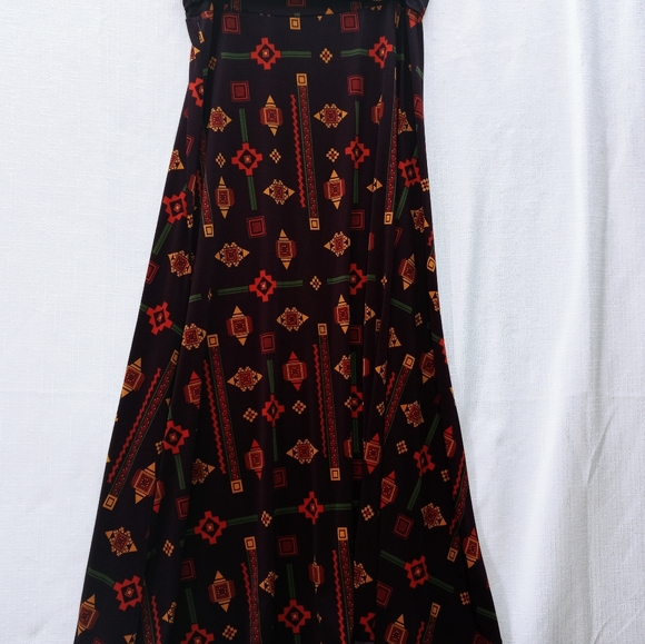 LuLaRoe Dresses & Skirts - Lularoe long skirt size Large